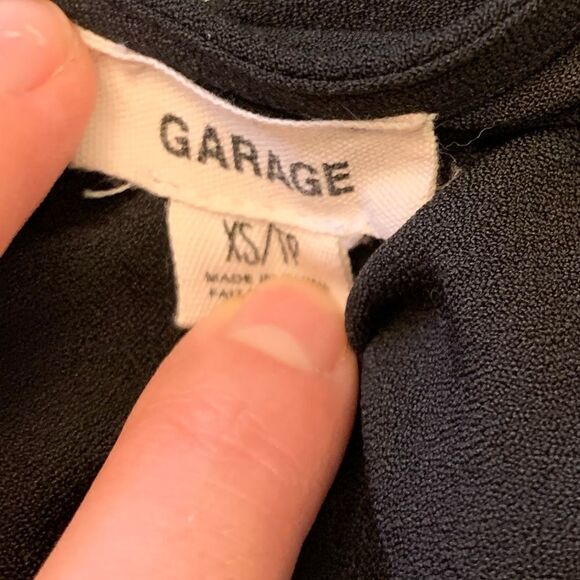 3 for $30! Garage black romper with flare sleeves - Picture 4 of 10